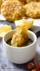 Sabudana Vada | Tapioca fritters (Baked)