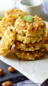 Sabudana Vada | Tapioca fritters (Baked)