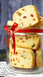 Karachi Fruit Biscuits (eggless) #fruitbiscuits #eggless #karachibiscits #baking #indian @aromaticessence