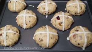 Eggless Hot Cross Buns