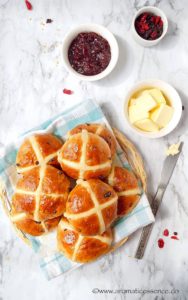 Eggless Hot Cross Buns