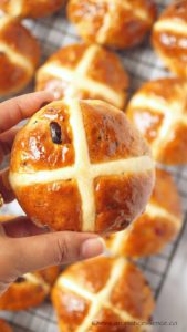Eggless Hot Cross Buns