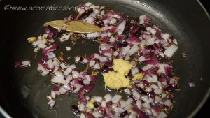 Cauliflower Rice Pilaf | Turmeric Cauliflower Rice