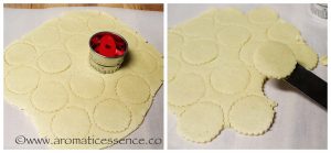 Eggless Linzer Cookies