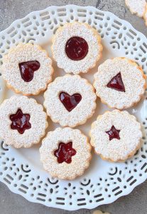 Eggless Linzer Cookies