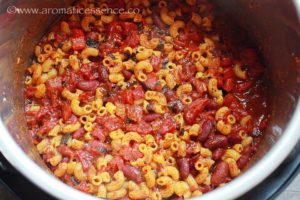 Pressure cooked chili mac