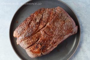 Set the roast aside on a plate. 