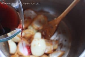 deglaze the pot with red wine