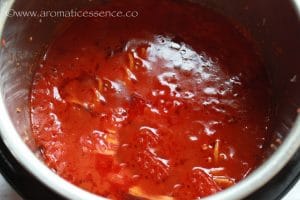 Pressure cooked spaghetti and meat sauce