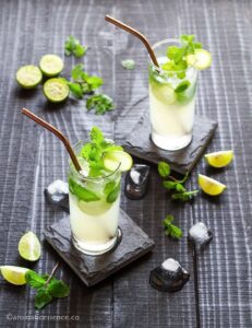 Nojito mocktail served in two glasses